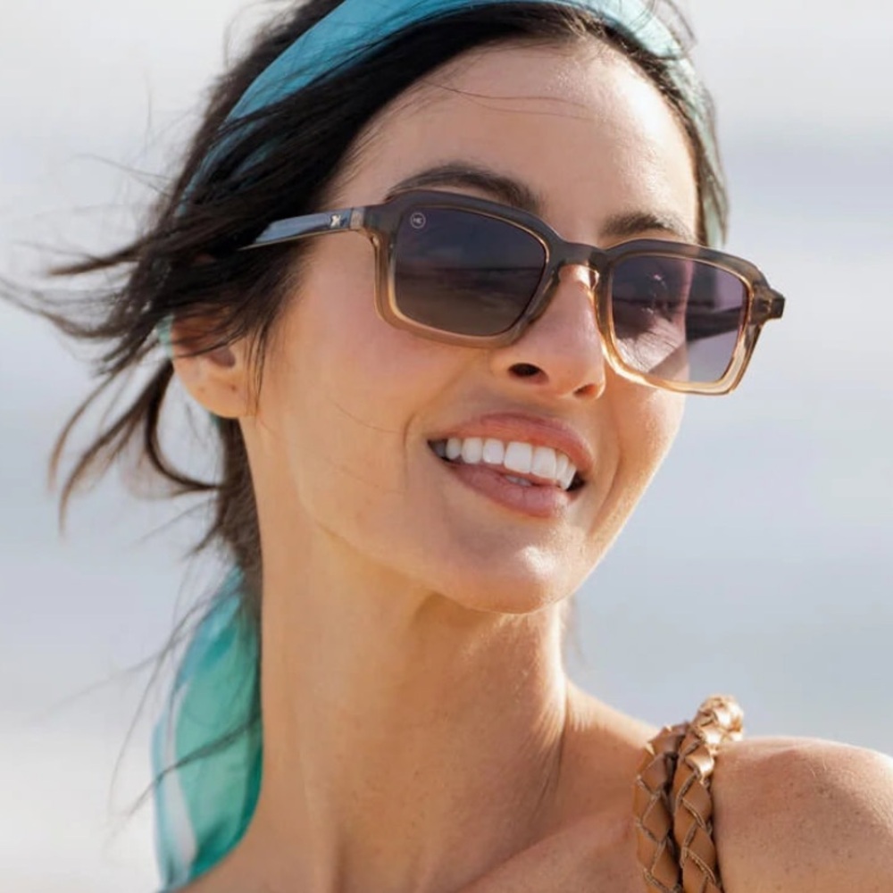 Knockaround Gradient Sunglasses NWT - image 8